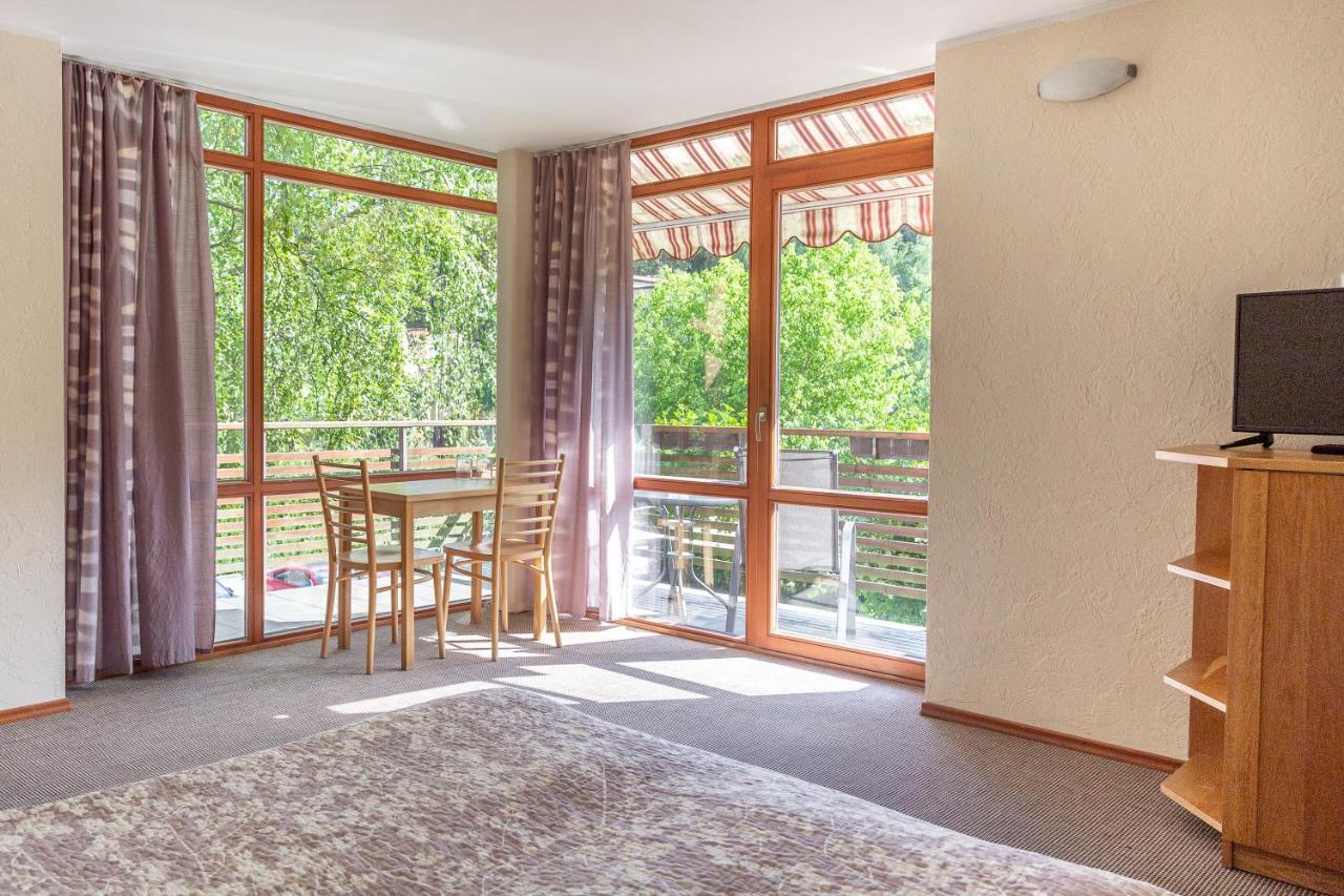 Nerija Hotel Нида Екстериор снимка